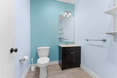637 E 1st St, Boston, MA 02127 - Photo 13