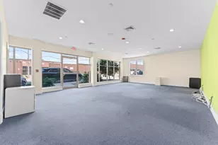 637 E 1st St, Boston, MA 02127 - Photo 1