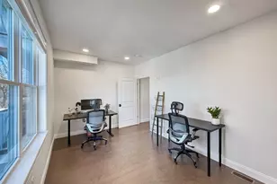 7 E Dexter Ave, Woburn, MA 01801 - Photo 17