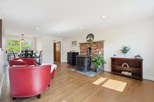 5 Stewart St, Hopkinton, MA 01748 - Photo 9