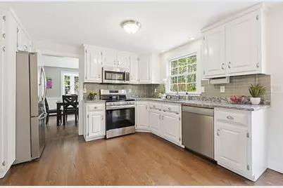 5 Stewart St., Hopkinton, MA 01748 - Photo 17