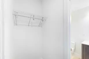 440 E 8th St, Boston, MA 02127 - Photo 9