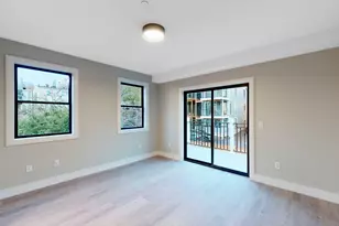 440 E 8th St, Boston, MA 02127 - Photo 5