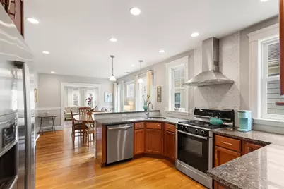 112 Medford St #112, Arlington, MA 02474 - Photo 9