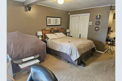 1934 Acushnet Ave, New Bedford, MA 02745 - Photo 15