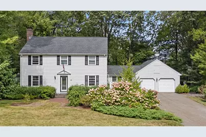 30 Forest Dr, Holden, MA 01520 - Photo 1