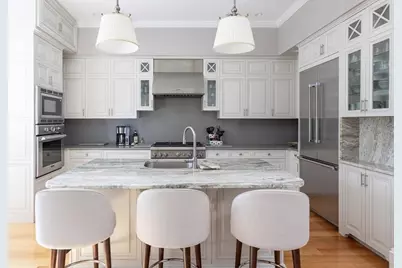 214 Beacon, Boston, MA 02116 - Photo 9