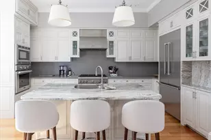 214 Beacon, Boston, MA 02116 - Photo 9