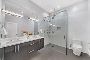327 Shawmut Ave, Boston, MA 02118 - Photo 15