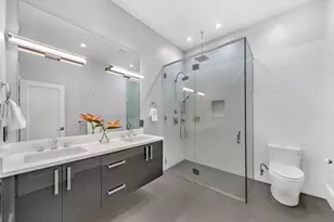 327 Shawmut Ave, Boston, MA 02118 - Photo 15