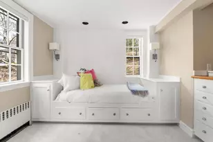 140 Dudley St, Brookline, MA 02445 - Photo 13