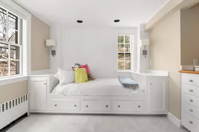 140 Dudley St, Brookline, MA 02445 - Photo 13