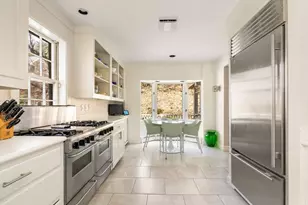 140 Dudley St, Brookline, MA 02445 - Photo 5