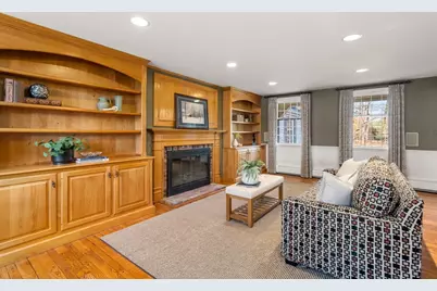 26 Decatur Lane, Wayland, MA 01778 - Photo 17