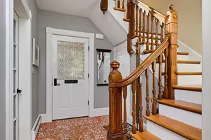 46 Columbus Ave, Northampton, MA 01060 - Photo 3