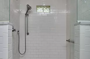 46 Columbus Ave, Northampton, MA 01060 - Photo 21