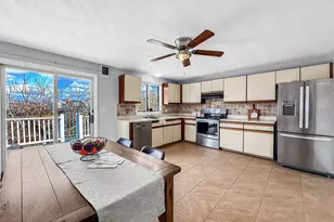 31 Dunn Rd, Revere, MA 02151 - Photo 17