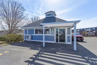 145 Essex Ave #512, Gloucester, MA 01930 - Photo 17