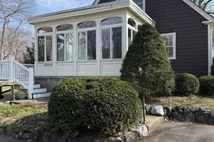 89 Oak Crest Dr, North Attleboro, MA 02760 - Photo 3