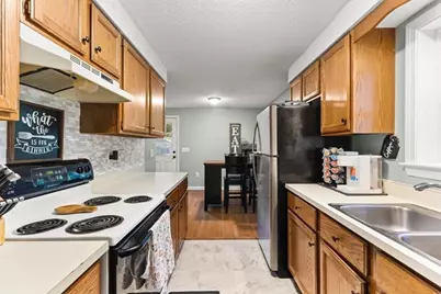 75 Sanford St, Berkley, MA 02779 - Photo 17