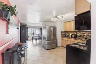 39 Groton St, Springfield, MA 01129 - Photo 5