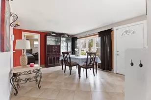 39 Groton St, Springfield, MA 01129 - Photo 3