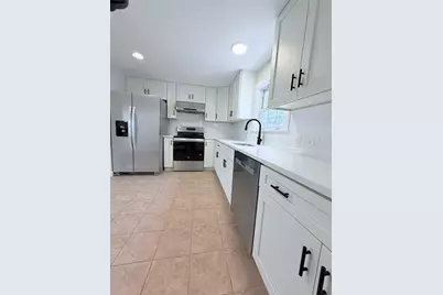 40 Beach St, Woburn, MA 01801 - Photo 3