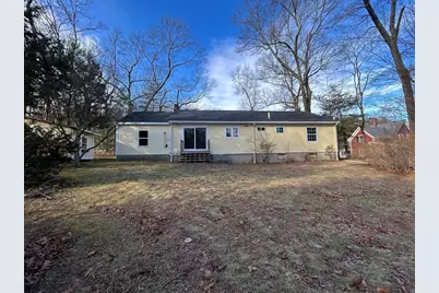 75 Marlboro Rd, Southborough, MA 01772 - Photo 17