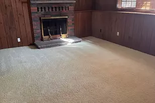 13 Phillip Ave, Burlington, MA 01803 - Photo 7