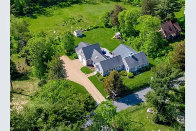 81 Aucoot Rd, Mattapoisett, MA 02739 - Photo 3