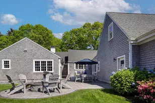 81 Aucoot Rd, Mattapoisett, MA 02739 - Photo 7