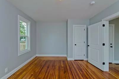 104-106 Moore St, Agawam, MA 01001 - Photo 13