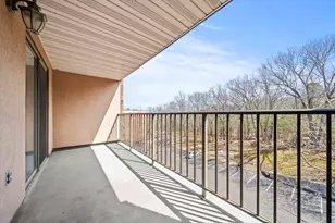 10 Ledgewood Way, Peabody, MA 01960 - Photo 3