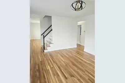 1094 Glebe St, Taunton, MA 02780 - Photo 5