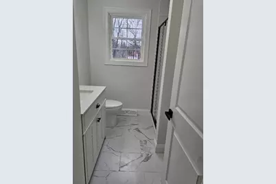 1094 Glebe St, Taunton, MA 02780 - Photo 7