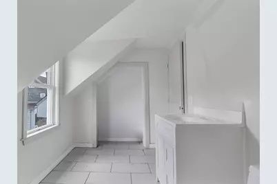 25 Tremont St, Brockton, MA 02301 - Photo 17