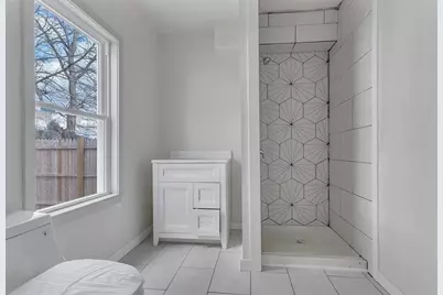 25 Tremont St, Brockton, MA 02301 - Photo 13