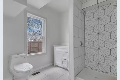 25 Tremont St, Brockton, MA 02301 - Photo 11