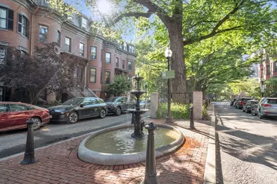 19 Braddock Park #2, Boston, MA 02116 - Photo 1