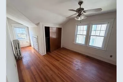 44 Bigelow St, Fall River, MA 02720 - Photo 17