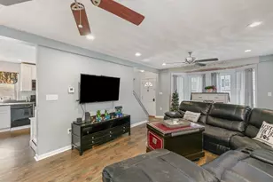 768 Salem, Groveland, MA 01834 - Photo 19