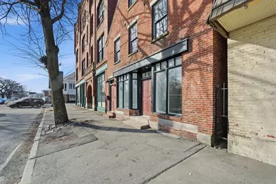 289 Central St, Lowell, MA 01852 - Photo 33