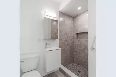 289 Central St, Lowell, MA 01852 - Photo 25