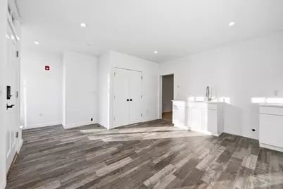 289 Central St, Lowell, MA 01852 - Photo 17