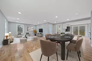 13 Broadway, Raynham, MA 02767 - Photo 9