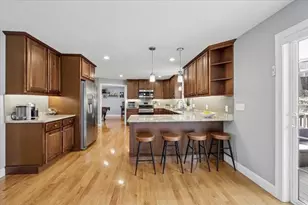 97 Gorham St, Chelmsford, MA 01824 - Photo 5