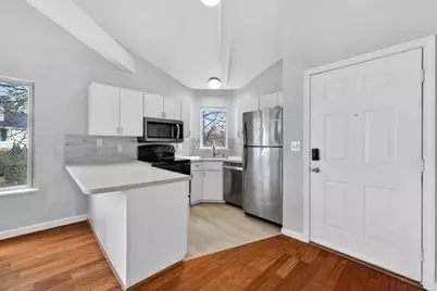 750 Whittenton St #221, Taunton, MA 02780 - Photo 7