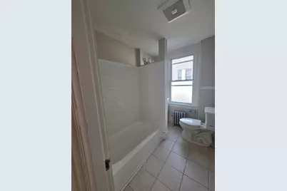 69 Barstow St #1, Salem, MA 01970 - Photo 5