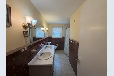 30 Highland St, East Bridgewater, MA 02333 - Photo 5