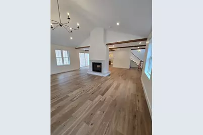 113 Newton St, West Boylston, MA 01583 - Photo 15